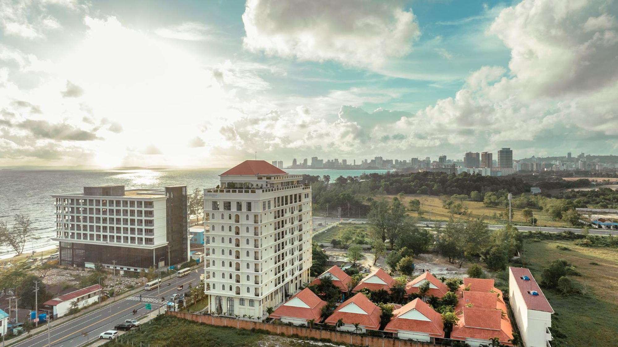 Sea Breeze Hotel & Villa Sihanoukville Exterior foto